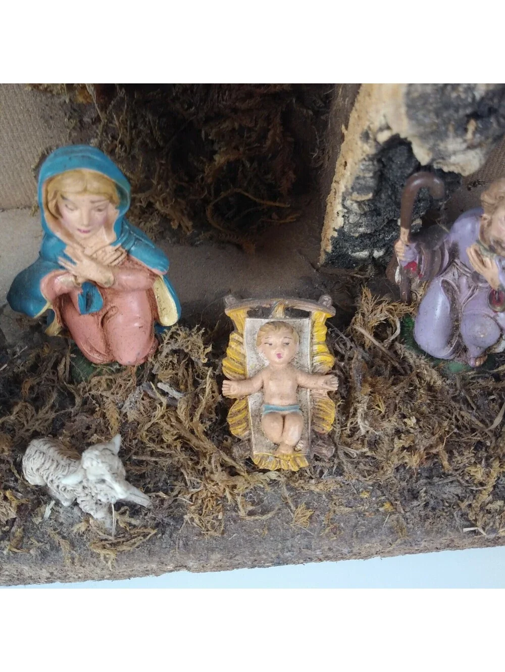 Vintage Nativity Creche Holy Family Scene Wood Wooden with Plastic Figures Italy